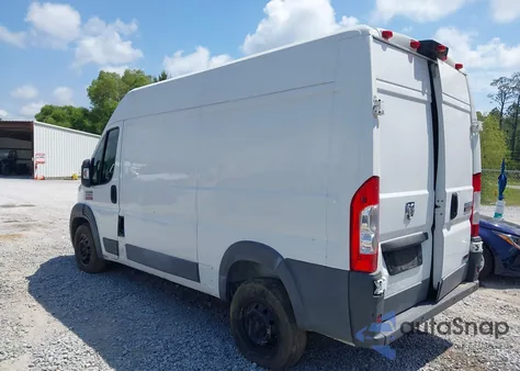 2014 Ram Promaster 2500 High Roof из США, поврежденный, VIN 3C6TRVCD7EE129874